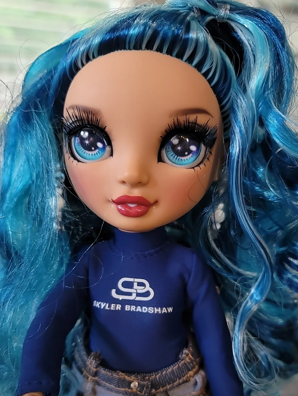 Rainbow High Skylar Bradshaw Dream & Design Fashion Studio 10.5
